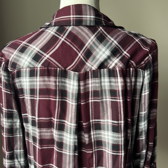 My Style Plaid 1/2 Zip Shirt - Picture 8 of 11